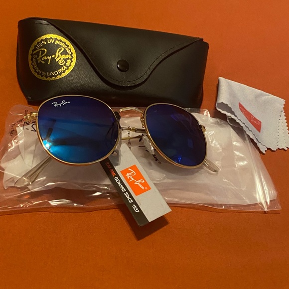 Ray-Ban sunglasses - Picture 1 of 6